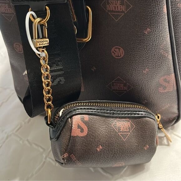 Steve Madden Unisex Brown/Black Duffle Weekender
Bag(NWT) - Picture 7 of 12